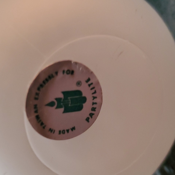 WALL HANGING CANDLE HOLDER - Picture 3 of 4